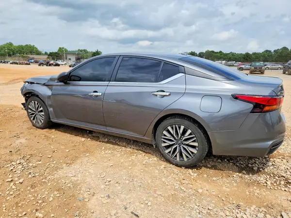 1N4BL4DV7SN318898 2025 NISSAN ALTIMA - Image 2