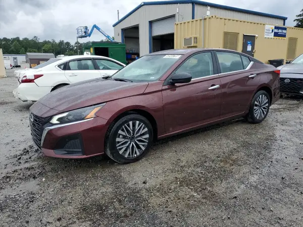 1N4BL4DV7SN325656 2025 NISSAN ALTIMA - Image 1