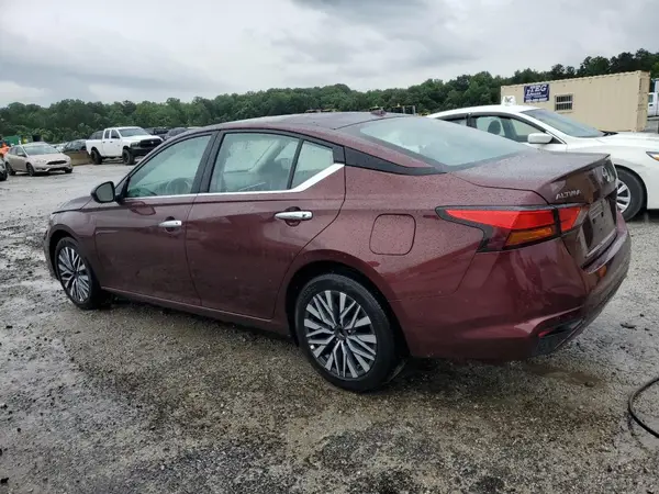1N4BL4DV7SN325656 2025 NISSAN ALTIMA - Image 2