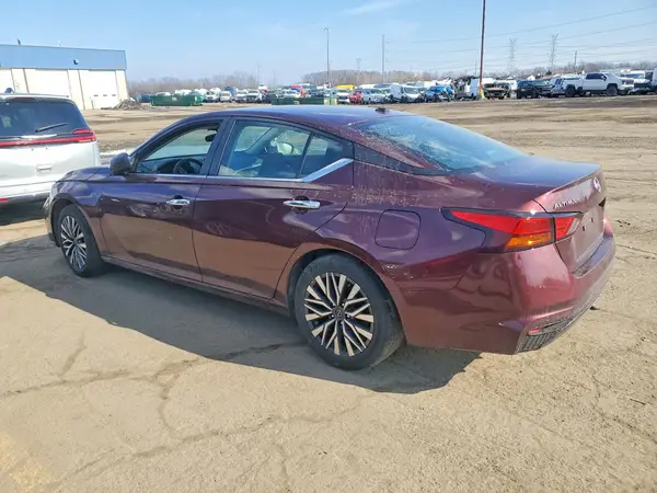 1N4BL4DV7SN326046 2025 NISSAN ALTIMA - Image 2