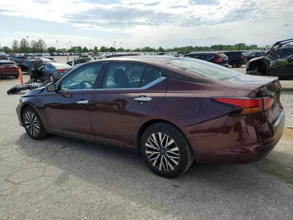 1N4BL4DV7SN336074 2025 NISSAN ALTIMA - Image 2