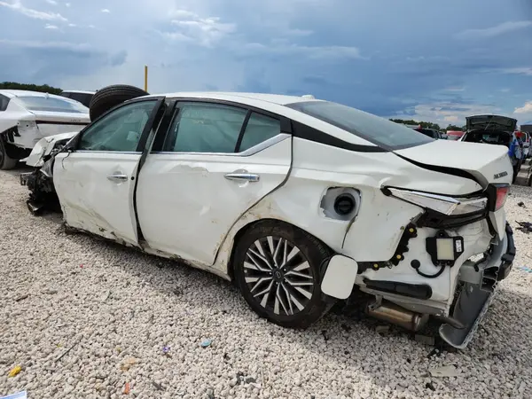 1N4BL4DV7SN340755 2025 NISSAN ALTIMA - Image 2