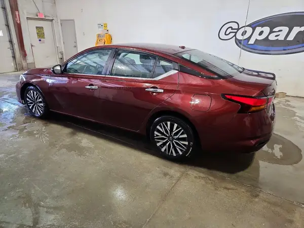 1N4BL4DV7SN342263 2025 NISSAN ALTIMA - Image 2