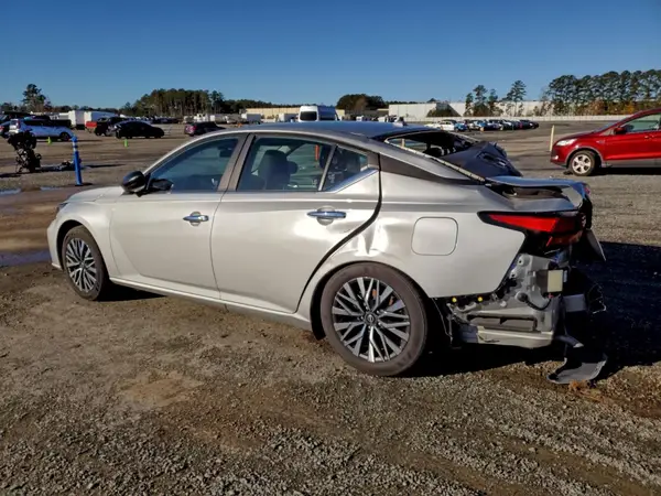 1N4BL4DV7SN355871 2025 NISSAN ALTIMA - Image 2