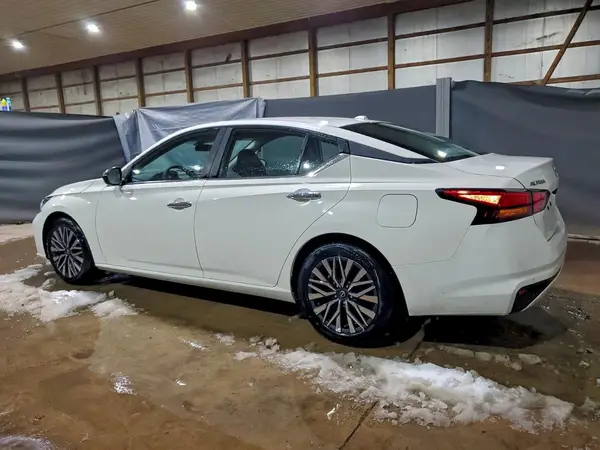 1N4BL4DV7SN376283 2025 NISSAN ALTIMA - Image 2
