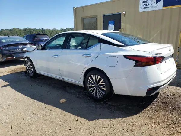 1N4BL4DV7SN400176 2025 NISSAN ALTIMA - Image 2