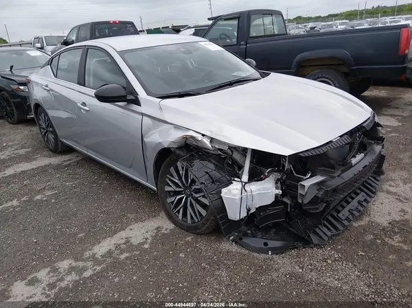 1N4BL4DV7TN312133 2026 NISSAN ALTIMA - Image 1
