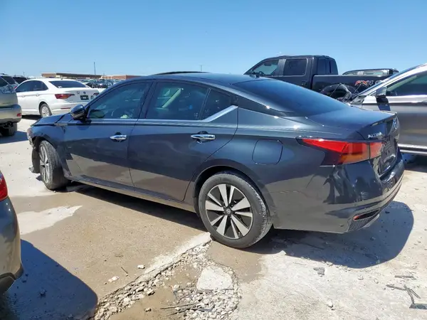 1N4BL4DV8KC110749 2019 NISSAN ALTIMA - Image 2