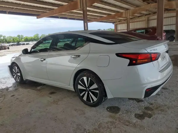1N4BL4DV8KC113912 2019 NISSAN ALTIMA - Image 2
