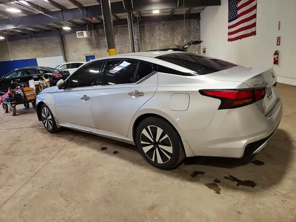 1N4BL4DV8KC120407 2019 NISSAN ALTIMA - Image 2