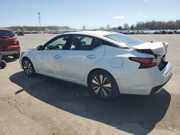 1N4BL4DV8KC120519 2019 NISSAN ALTIMA - Image 2