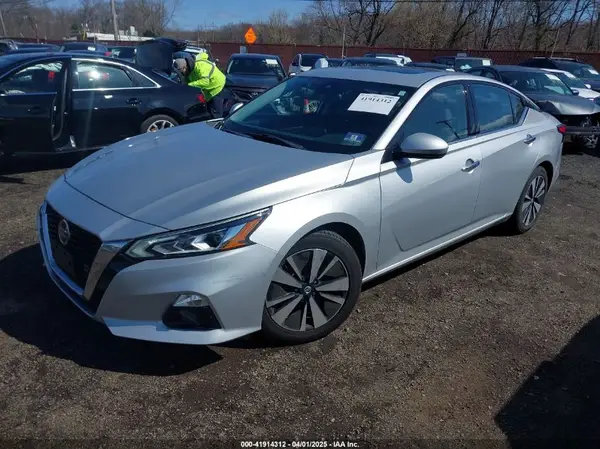 1N4BL4DV8KC124439 2019 NISSAN ALTIMA - Image 2