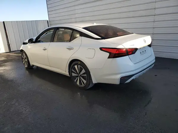 1N4BL4DV8KC149275 2019 NISSAN ALTIMA - Image 2