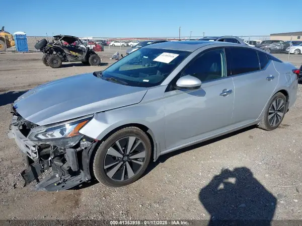 1N4BL4DV8KN306114 2019 NISSAN ALTIMA - Image 2