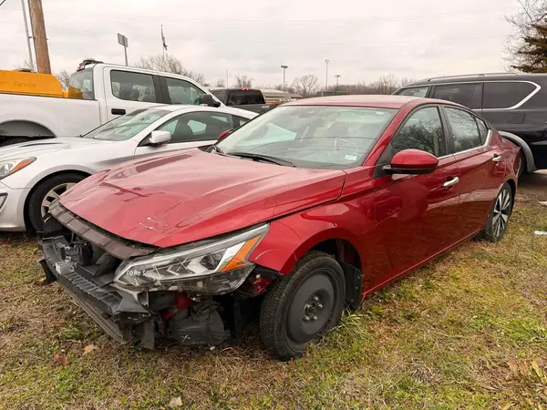 1N4BL4DV8MN301305 2021 NISSAN ALTIMA - Image 2