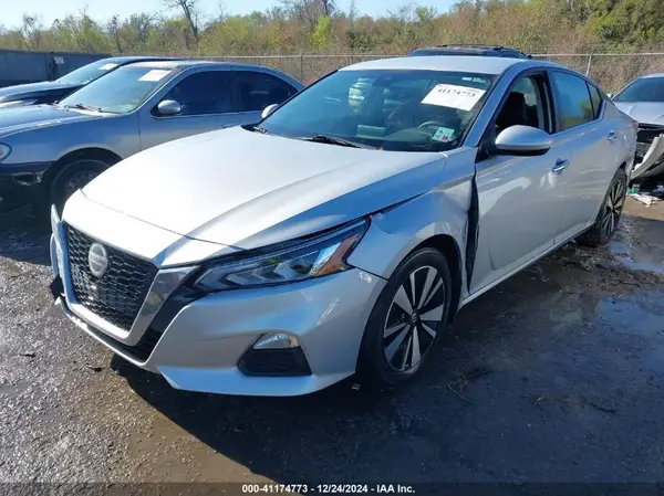 1N4BL4DV8MN302440 2021 NISSAN ALTIMA - Image 2