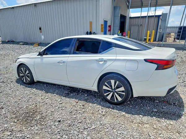 1N4BL4DV8MN314992 2021 NISSAN ALTIMA - Image 2