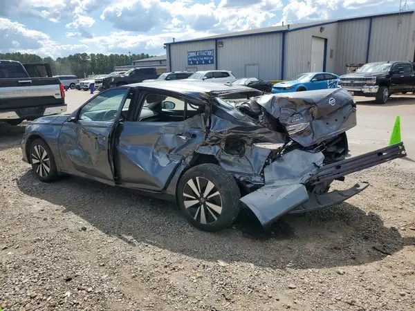 1N4BL4DV8MN327595 2021 NISSAN ALTIMA - Image 2