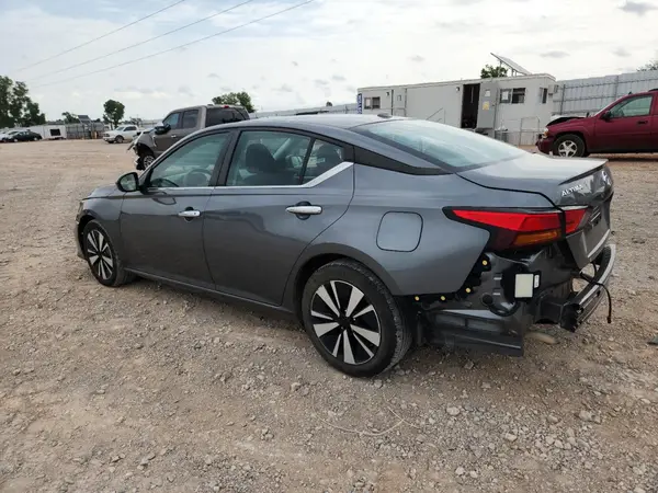 1N4BL4DV8MN338175 2021 NISSAN ALTIMA - Image 2