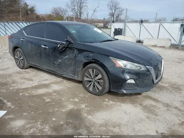 1N4BL4DV8MN340136 2021 NISSAN ALTIMA