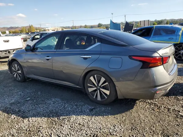1N4BL4DV8MN341903 2021 NISSAN ALTIMA - Image 2