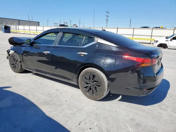 1N4BL4DV8MN348396 2021 NISSAN ALTIMA - Image 2