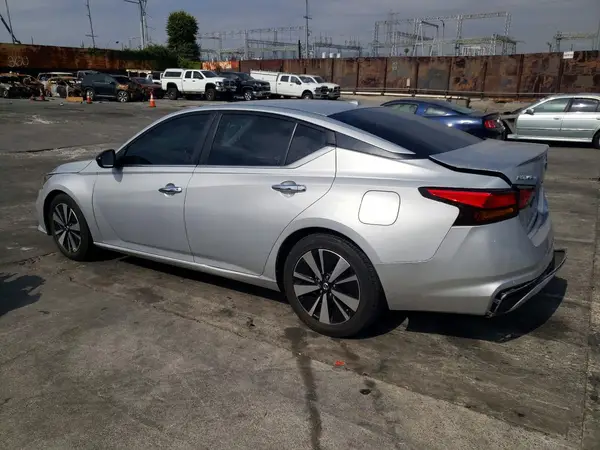 1N4BL4DV8MN356434 2021 NISSAN ALTIMA - Image 2