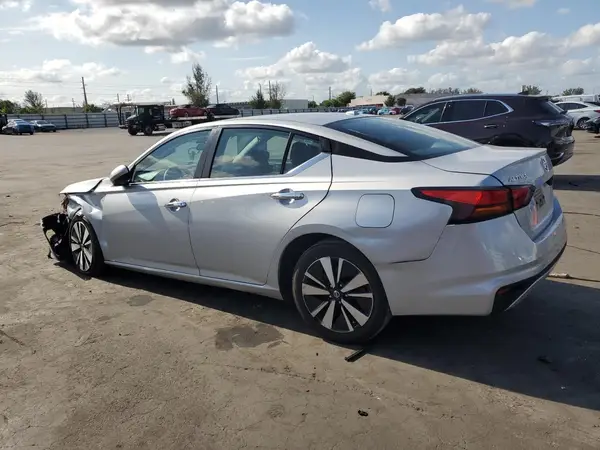 1N4BL4DV8MN360757 2021 NISSAN ALTIMA - Image 2