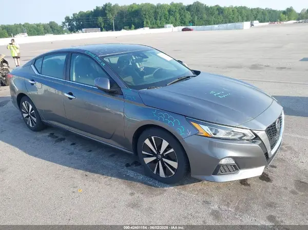 1N4BL4DV8MN370043 2021 NISSAN ALTIMA - Image 1
