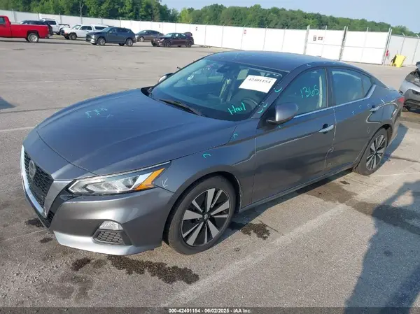 1N4BL4DV8MN370043 2021 NISSAN ALTIMA - Image 2