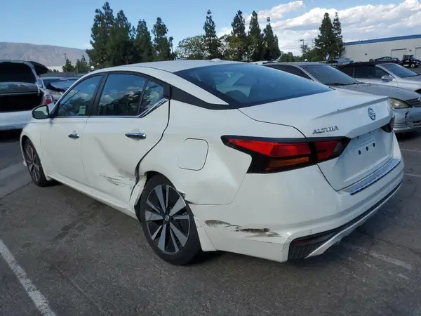 1N4BL4DV8MN386372 2021 NISSAN ALTIMA - Image 2