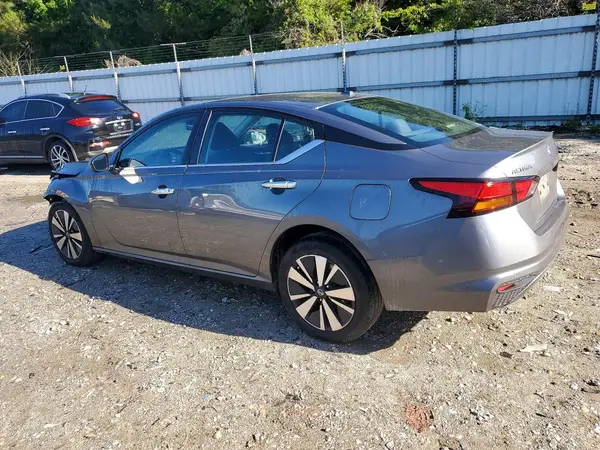 1N4BL4DV8MN411724 2021 NISSAN ALTIMA - Image 2