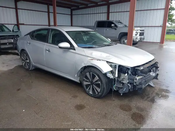 1N4BL4DV8NN305632 2022 NISSAN ALTIMA - Image 1