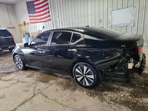 1N4BL4DV8NN327503 2022 NISSAN ALTIMA - Image 2
