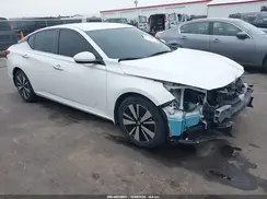 1N4BL4DV8NN329767 2022 NISSAN ALTIMA