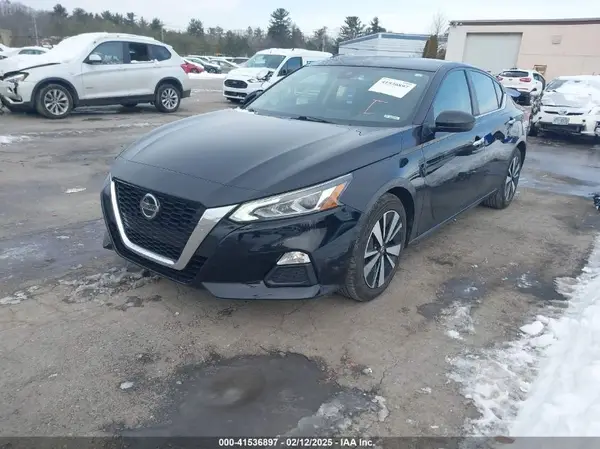 1N4BL4DV8NN366074 2022 NISSAN ALTIMA - Image 2