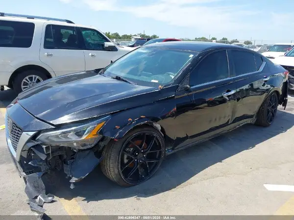 1N4BL4DV8NN368432 2022 NISSAN ALTIMA - Image 2