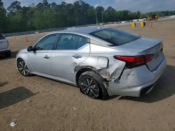 1N4BL4DV8NN369735 2022 NISSAN ALTIMA - Image 2