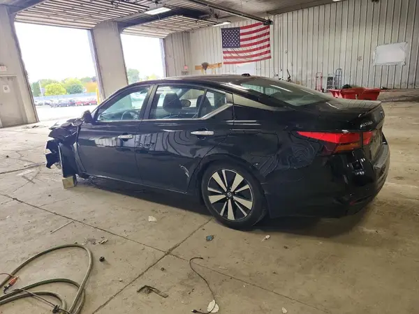 1N4BL4DV8NN376491 2022 NISSAN ALTIMA - Image 2