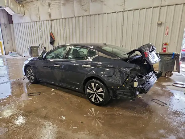 1N4BL4DV8NN378340 2022 NISSAN ALTIMA - Image 2
