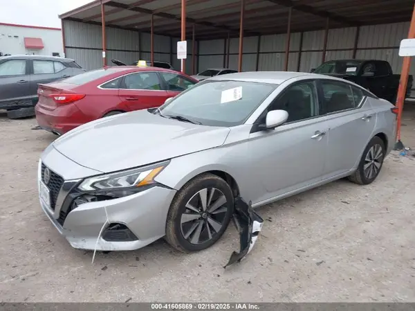1N4BL4DV8NN384221 2022 NISSAN ALTIMA - Image 2