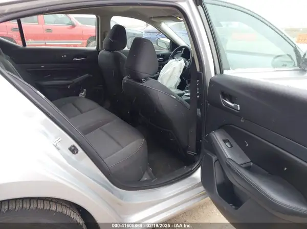 1N4BL4DV8NN384221 2022 NISSAN ALTIMA - Image 8