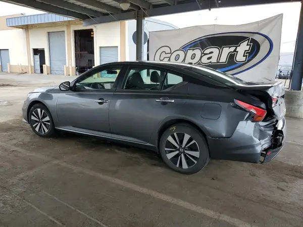 1N4BL4DV8NN400112 2022 NISSAN ALTIMA - Image 2