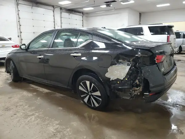 1N4BL4DV8NN402281 2022 NISSAN ALTIMA - Image 2