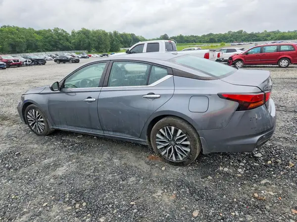 1N4BL4DV8PN305830 2023 NISSAN ALTIMA - Image 2