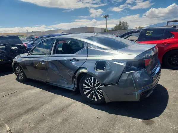 1N4BL4DV8PN306296 2023 NISSAN ALTIMA - Image 2
