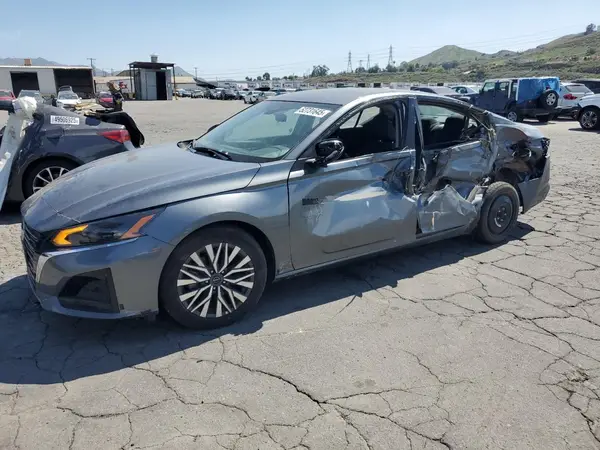 1N4BL4DV8PN308761 2023 NISSAN ALTIMA - Image 1