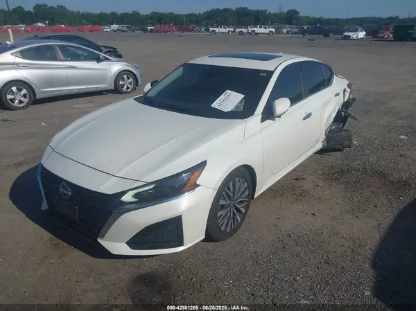 1N4BL4DV8PN310543 2023 NISSAN ALTIMA - Image 2