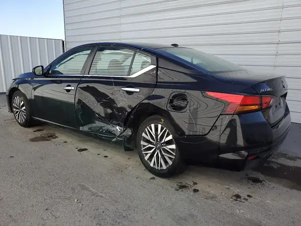 1N4BL4DV8PN314821 2023 NISSAN ALTIMA - Image 2