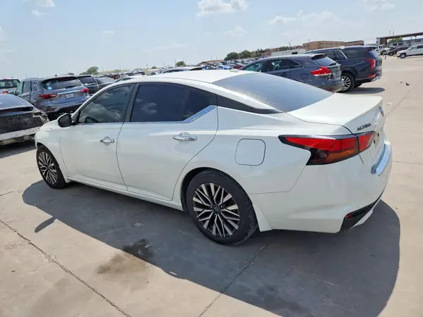 1N4BL4DV8PN315838 2023 NISSAN ALTIMA - Image 2